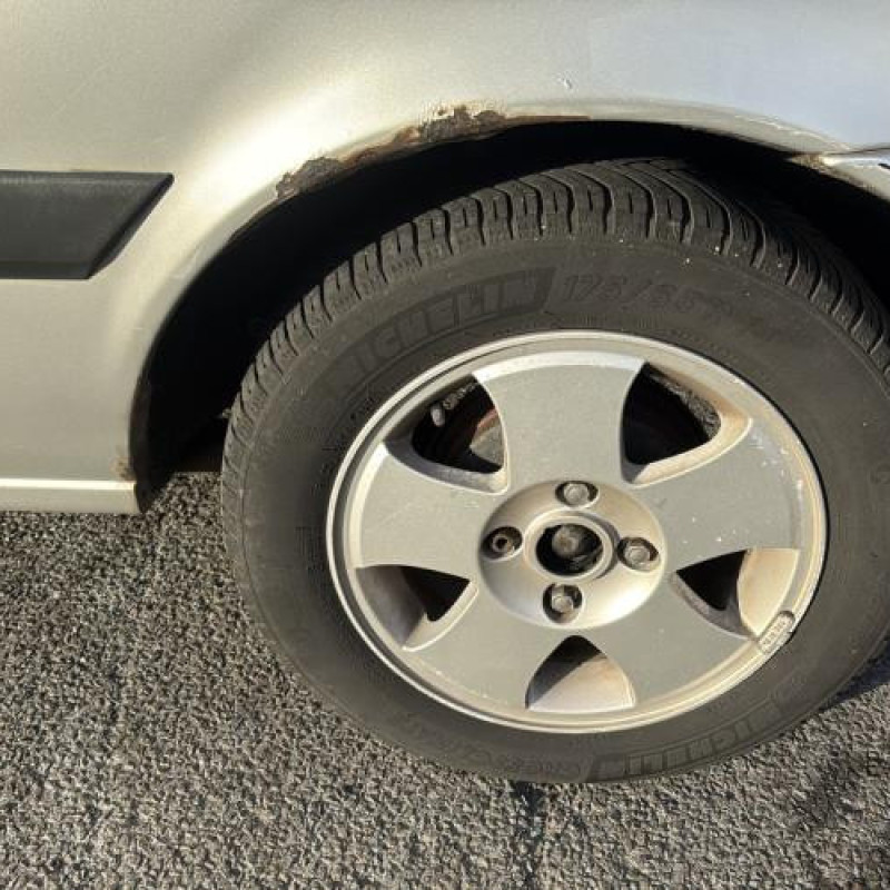 Retroviseur droit FORD FIESTA 4 Photo n°14