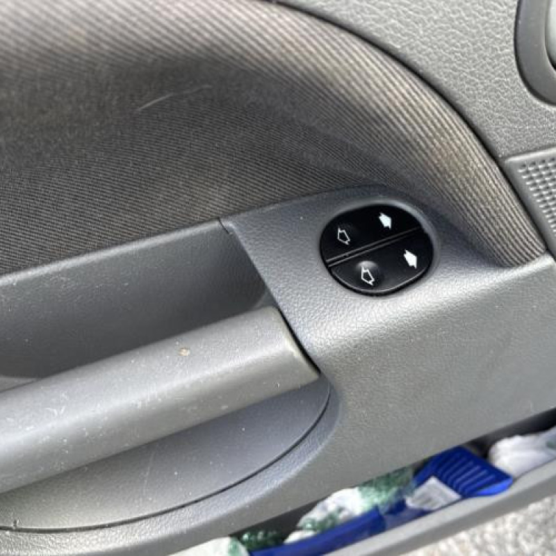 Retroviseur gauche FORD FIESTA 5 Photo n°15