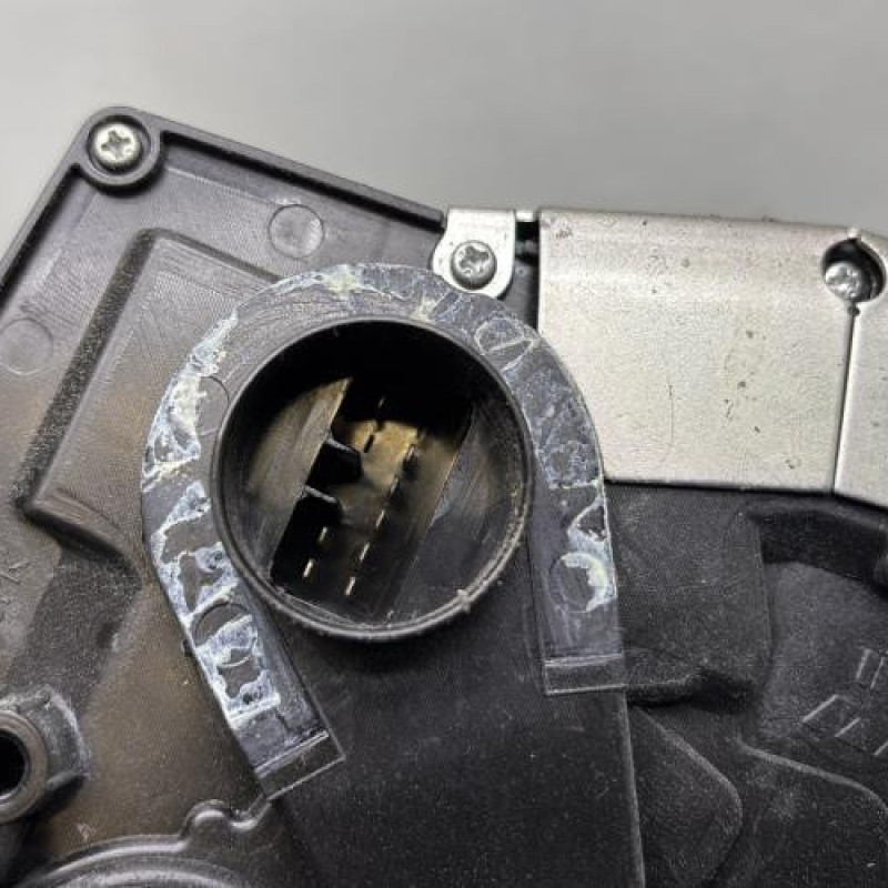 Serrure avant droit SUZUKI SWIFT 3 Photo n°5