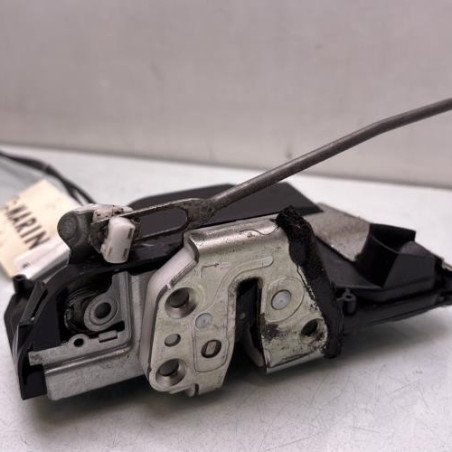 Serrure avant gauche SUZUKI SWIFT 3 Photo n°1