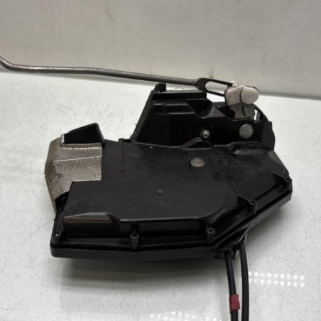 Serrure avant gauche SUZUKI SWIFT 3