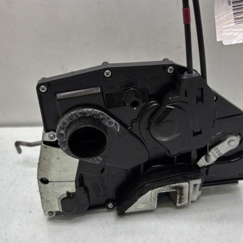 Serrure avant gauche SUZUKI SWIFT 3 Photo n°3