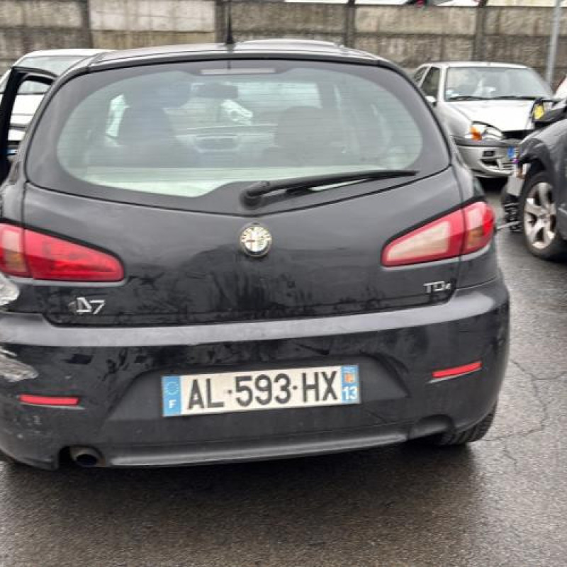 Retroviseur gauche ALFA ROMEO 147 Photo n°10