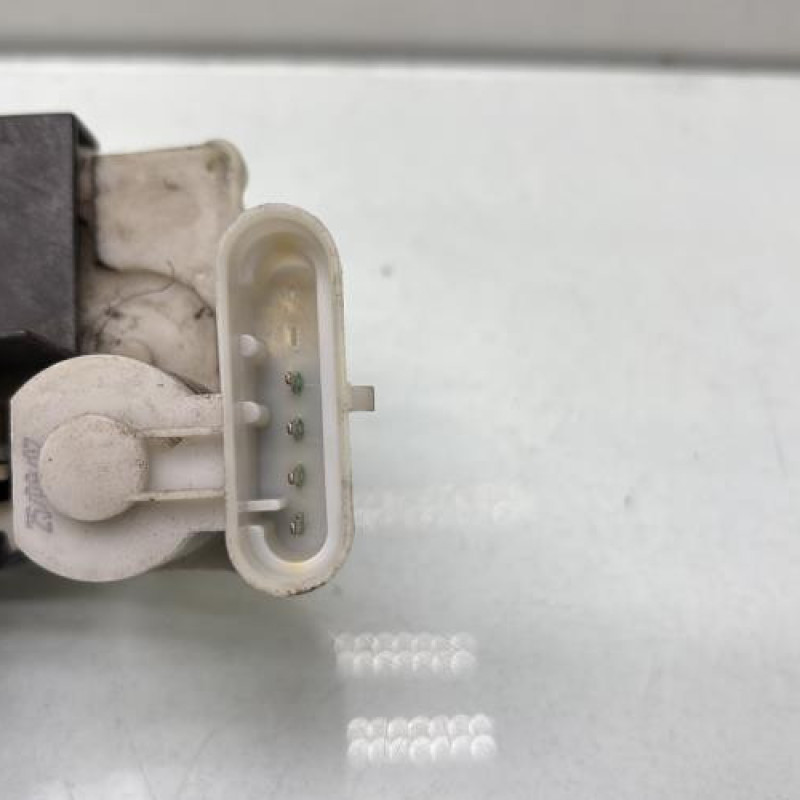 Serrure arriere gauche ALFA ROMEO 147 Photo n°3