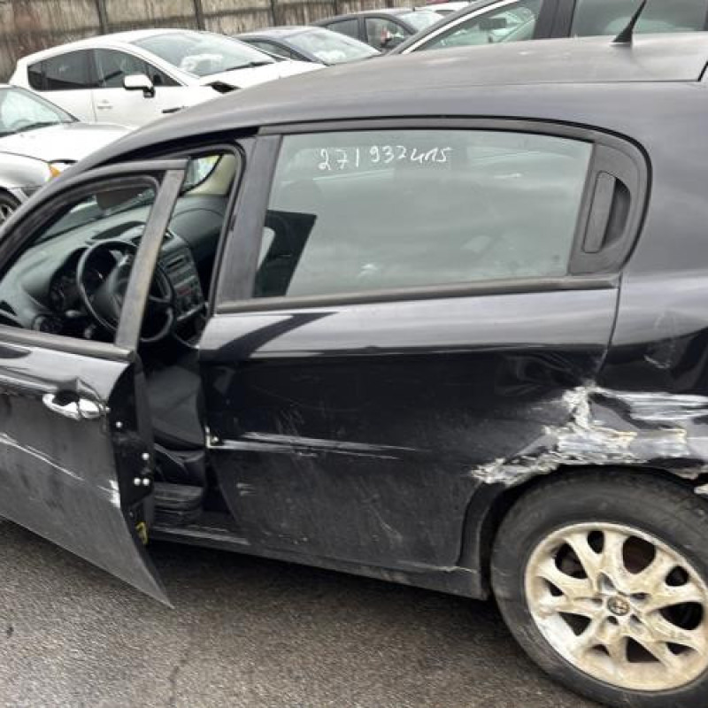 Serrure arriere gauche ALFA ROMEO 147 Photo n°10