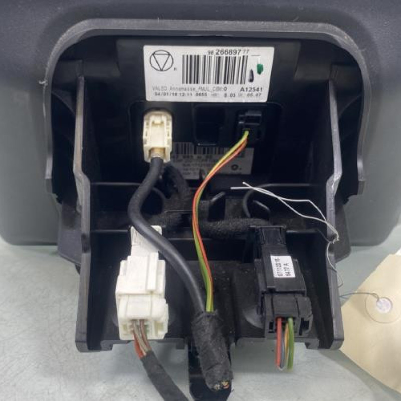 Ecran GPS CITROEN C4 CACTUS Photo n°3