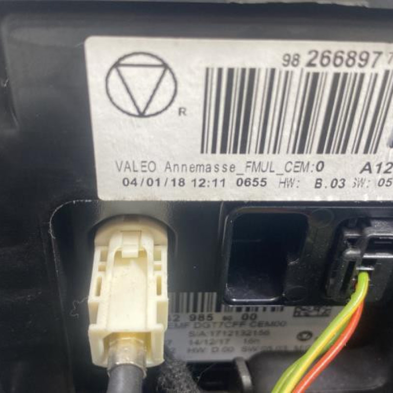 Ecran GPS CITROEN C4 CACTUS Photo n°4