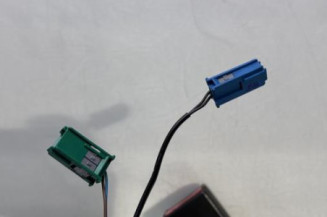 Pretensionneur de ceinture avant gauche OPEL ASTRA H