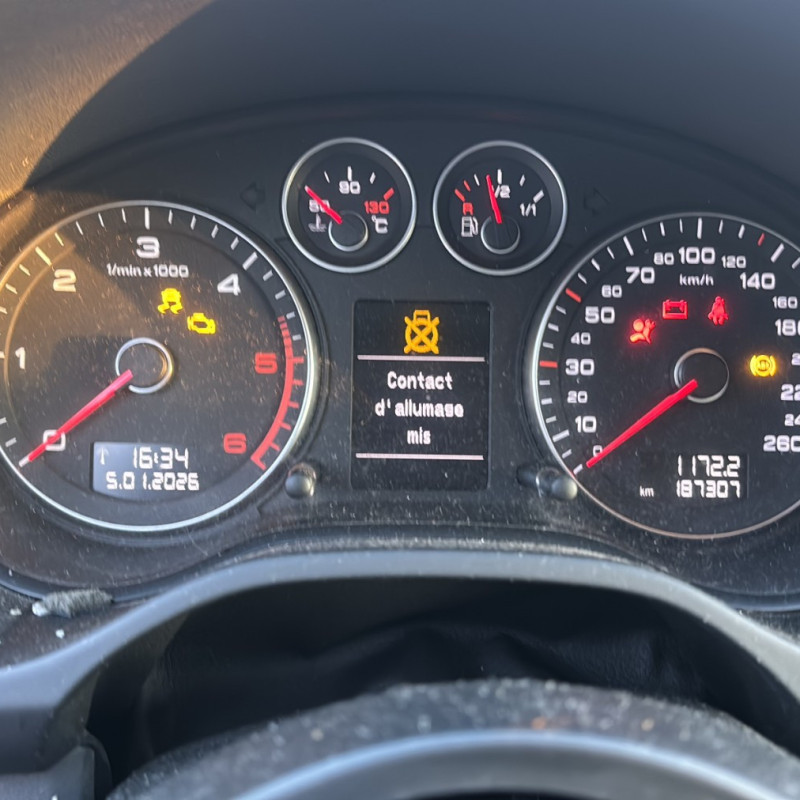 AUDI A3 2 SPORTBACK PHASE 2 1.9 TDI - 8V TURBO Photo n°20