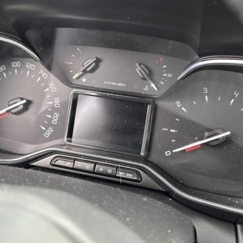 Porte avant gauche CITROEN C3 AIRCROSS 1 Photo n°19