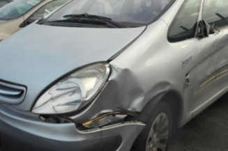 Moteur CITROEN XSARA PICASSO Photo n°1