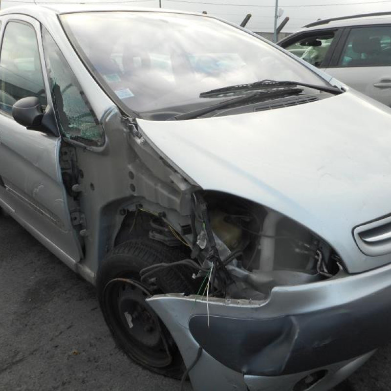 Moteur CITROEN XSARA PICASSO Photo n°2