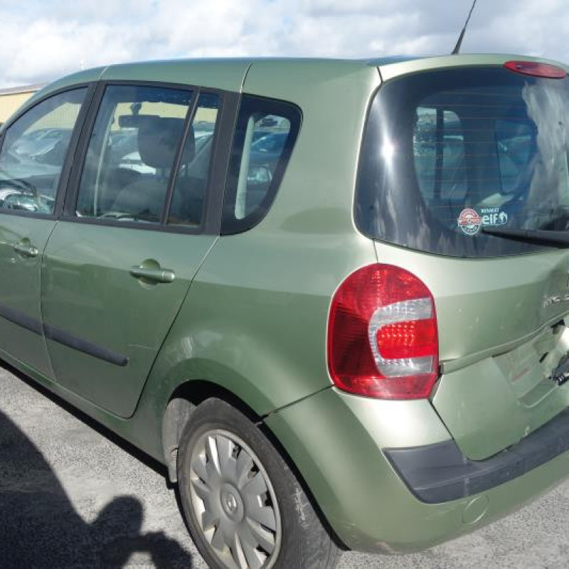 Moteur RENAULT GRAND MODUS Photo n°4