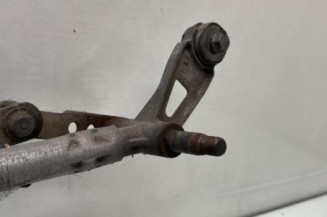Moteur essuie glace avant RENAULT MEGANE 2