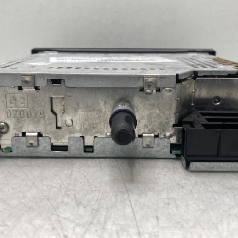 Autoradio d'origine PEUGEOT 307 Photo n°4