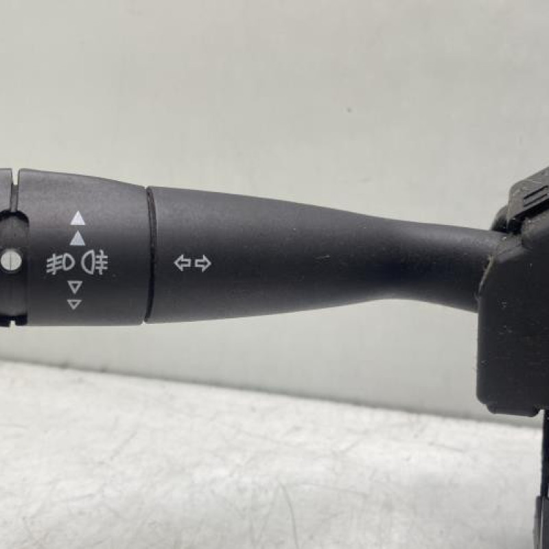 Com (Bloc Contacteur Tournant+Commodo Essuie Glace+Commodo Phare) PEUGEOT 307 Photo n°3