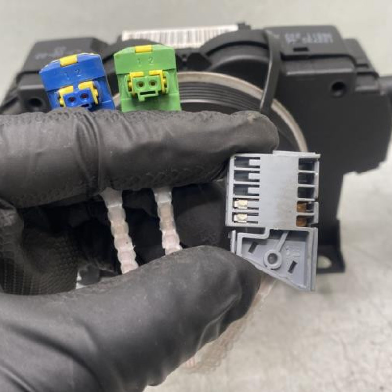 Com (Bloc Contacteur Tournant+Commodo Essuie Glace+Commodo Phare) PEUGEOT 307 Photo n°4