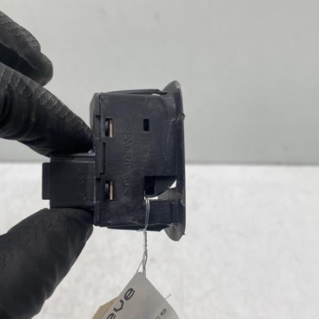 Interrupteur de leve vitre avant droit PEUGEOT 307