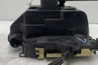 Serrure avant droit PEUGEOT 307