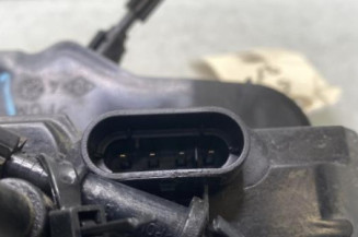 Serrure avant droit PEUGEOT 307