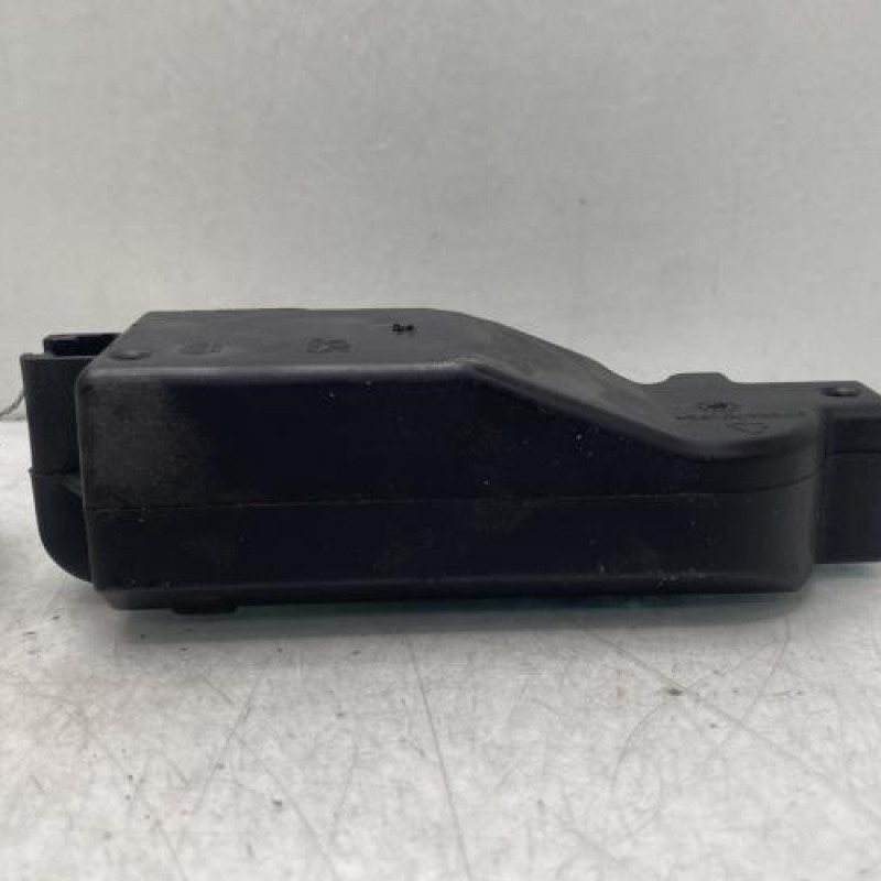 Serrure de coffre PEUGEOT 307 Photo n°4