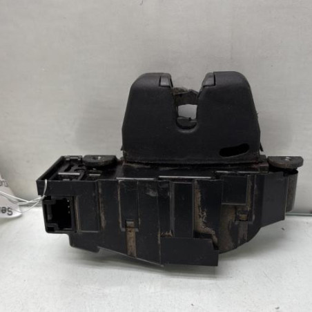 Serrure de coffre PEUGEOT 308 1 SW Photo n°1