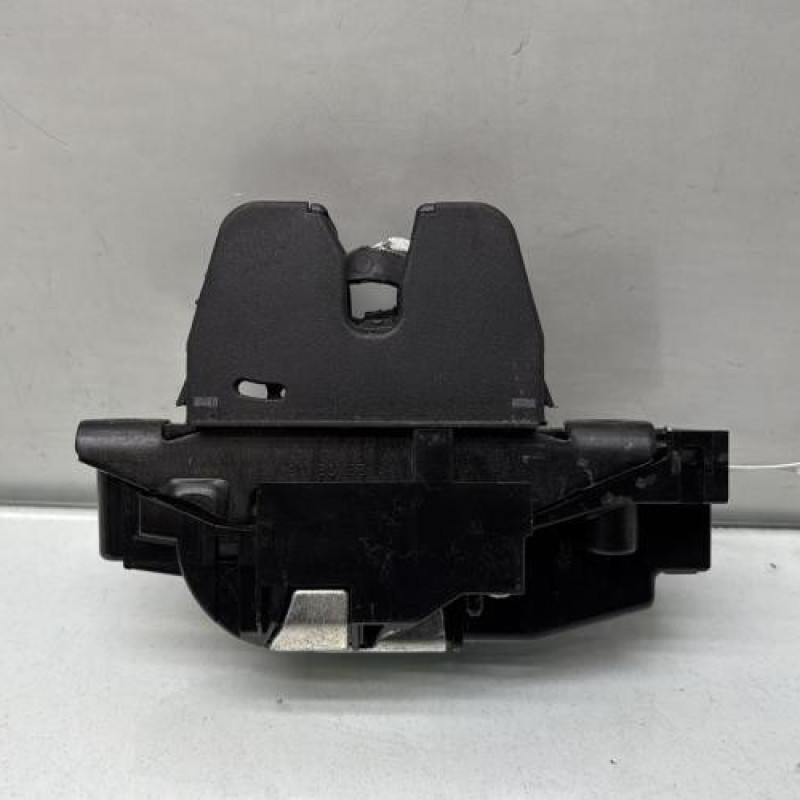 Serrure de coffre PEUGEOT 308 1 SW Photo n°3