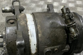 Compresseur clim PEUGEOT 406 Photo n°1