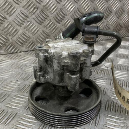 Pompe de direction PEUGEOT 406 Photo n°1