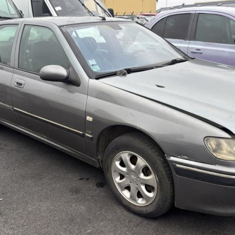 Pompe de direction PEUGEOT 406 Photo n°5