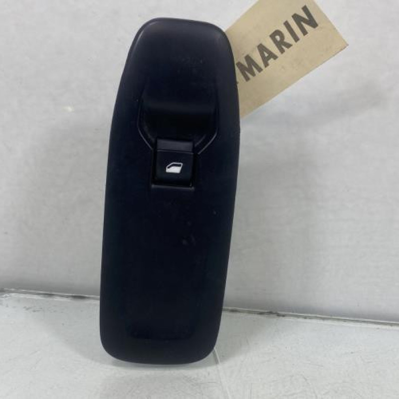 Interrupteur de leve vitre avant droit PEUGEOT 208 1 Photo n°1