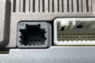 Autoradio d'origine RENAULT CLIO 4