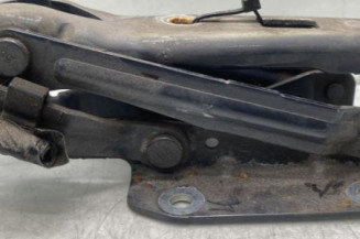 Charniere de capot VOLKSWAGEN EOS Photo n°1