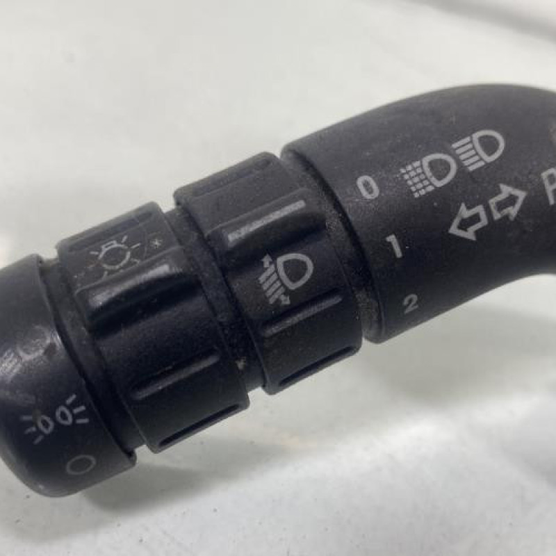 Commodo phare VOLKSWAGEN FOX Photo n°2