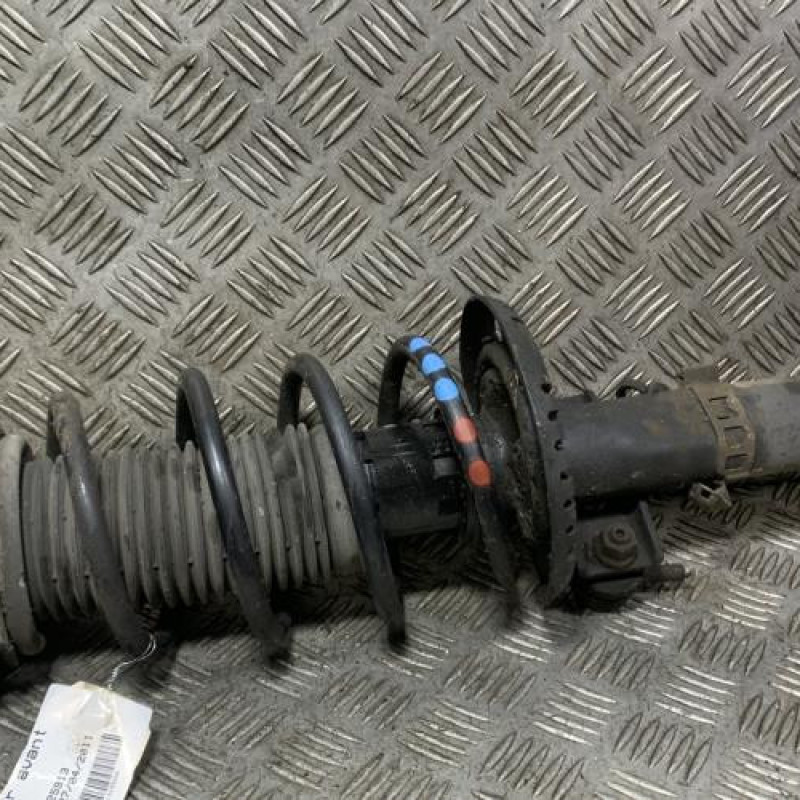 Amortisseur avant gauche VOLKSWAGEN FOX Photo n°1