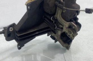 Serrure avant gauche VOLKSWAGEN GOLF 4