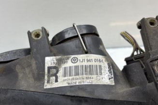 Optique avant principal droit (feux)(phare) VOLKSWAGEN GOLF 4