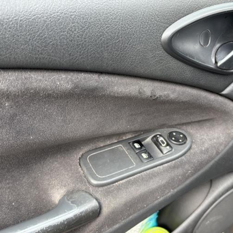 Poignee interieur avant gauche CITROEN C5 1 Photo n°18