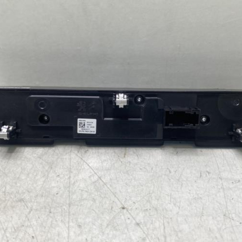 Bouton de warning CITROEN C5 AIRCROSS Photo n°2