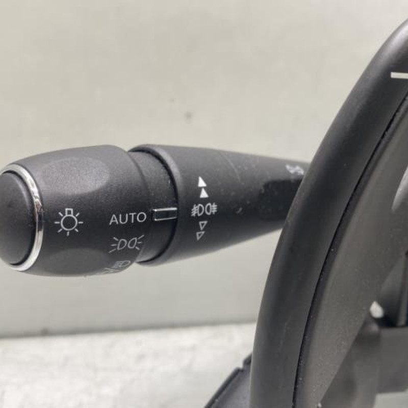 Com (Bloc Contacteur Tournant+Commodo Essuie Glace+Commodo Phare) CITROEN C5 AIRCROSS Photo n°3