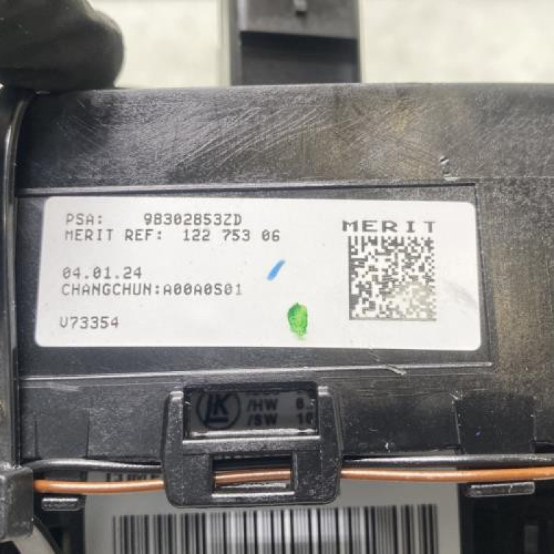 Com (Bloc Contacteur Tournant+Commodo Essuie Glace+Commodo Phare) CITROEN C5 AIRCROSS Photo n°7