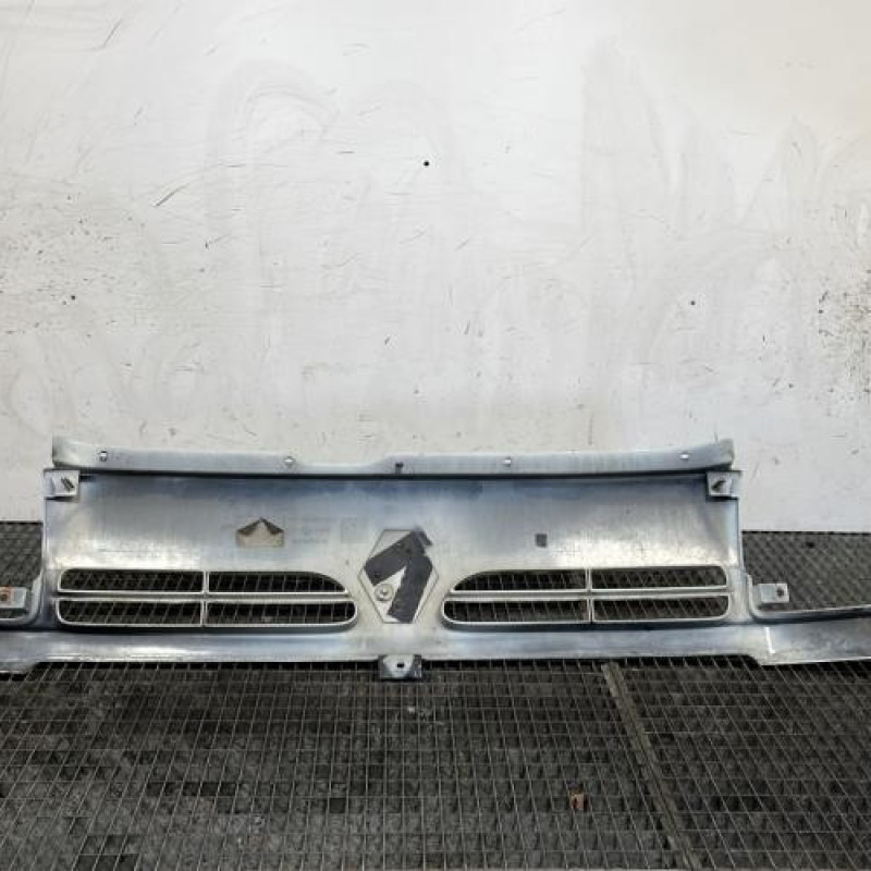Calandre RENAULT MASTER 2 Photo n°4
