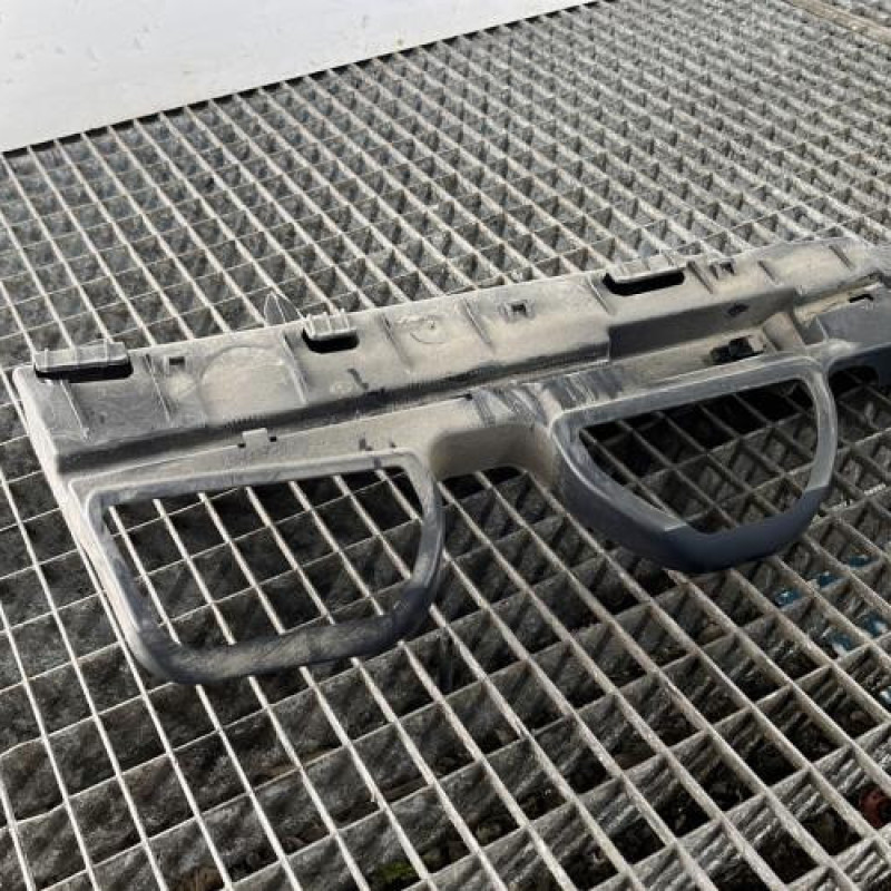 Absorbeur de pare choc arriere RENAULT MEGANE 4 Photo n°2