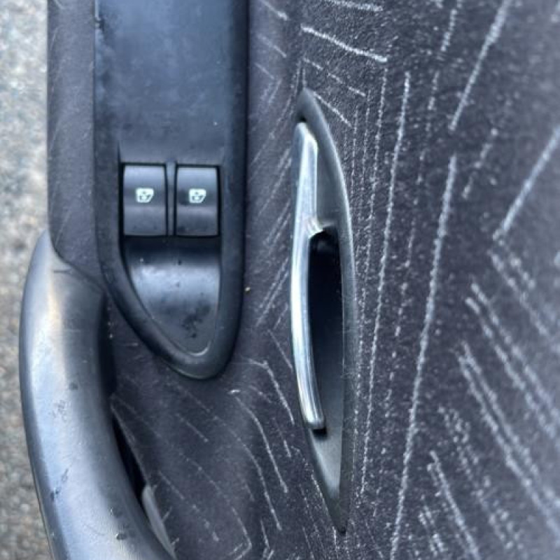 Bouton de demarrage RENAULT LAGUNA 2 Photo n°18