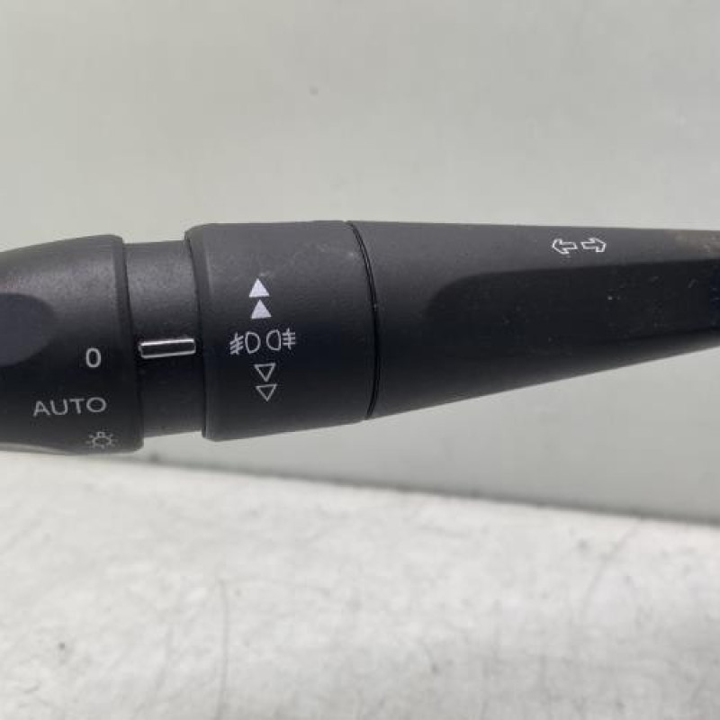 Com (Bloc Contacteur Tournant+Commodo Essuie Glace+Commodo Phare) CITROEN C4 GRAND PICASSO 2 Photo n°3