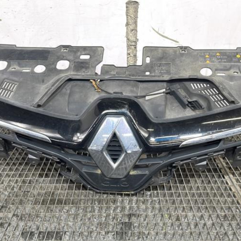 Calandre RENAULT CLIO 4 Photo n°3