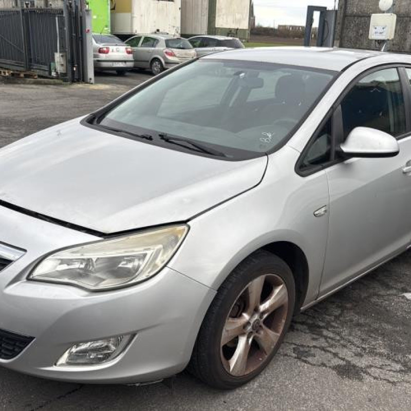 Custode arriere gauche OPEL ASTRA J Photo n°14