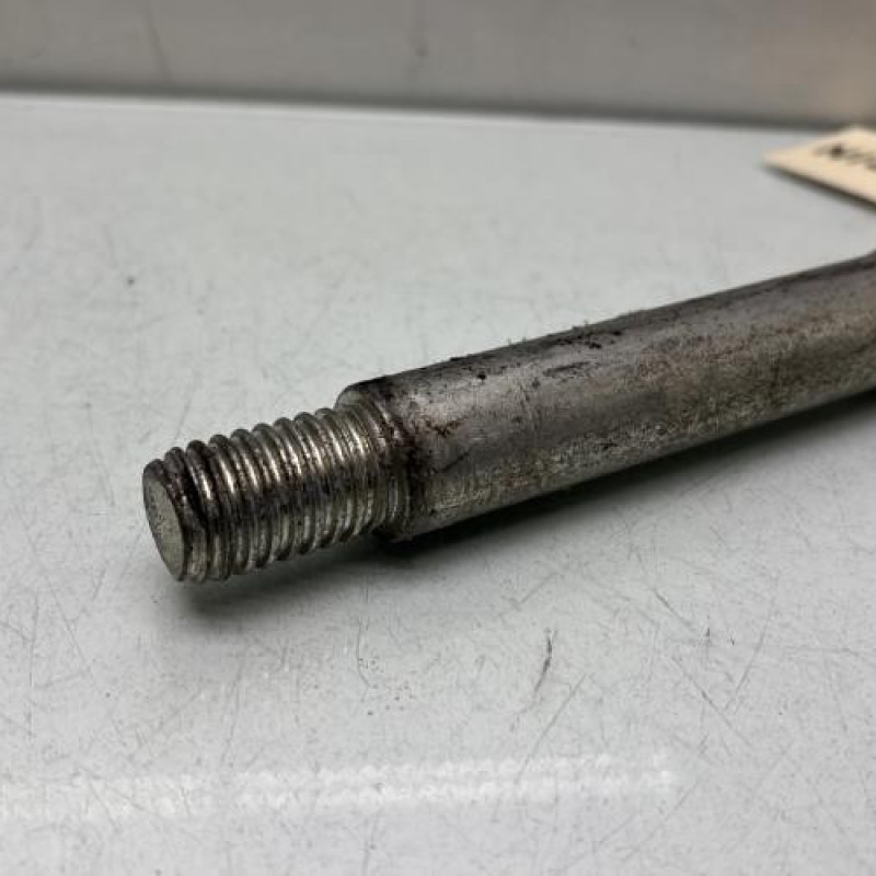 Crochet de remorquage OPEL ASTRA J Photo n°3