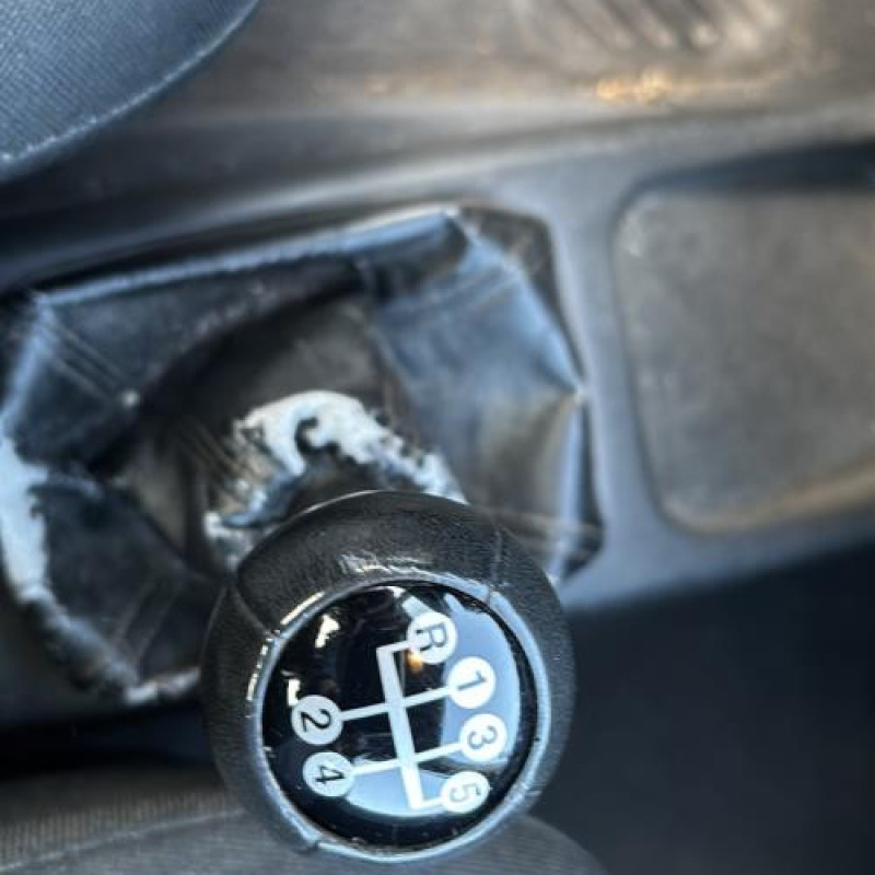 Capot OPEL CORSA B Photo n°14