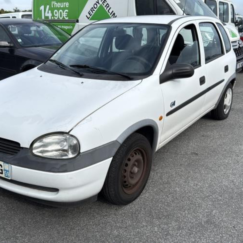 Capot OPEL CORSA B Photo n°20